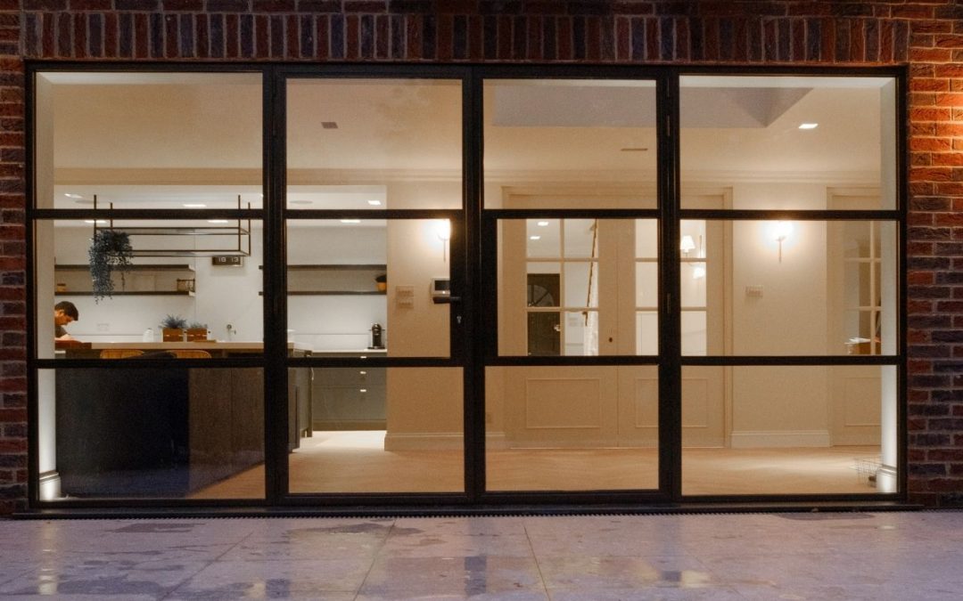 True vs Applied Glazing Bars for Aluminium Glazing