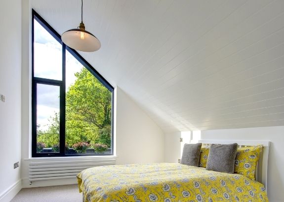 multilight arrangement if slim framed aluminium casement windows