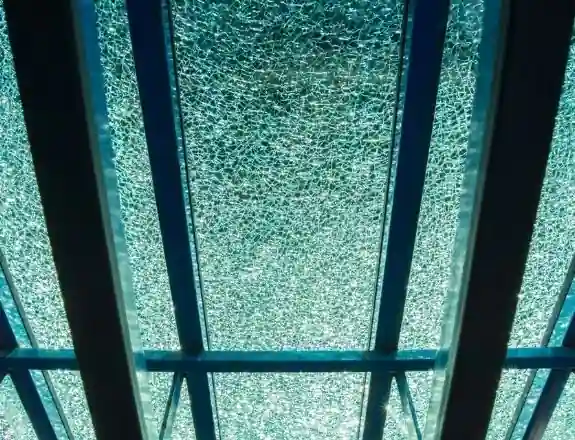 glass spontaneously shattered due to thermal shock and stress