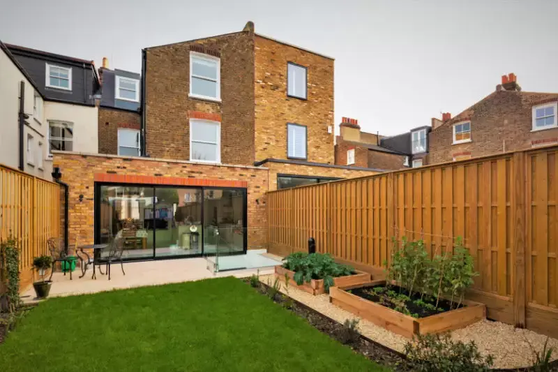 single storey home extension with aluminium sliding glass patio doors